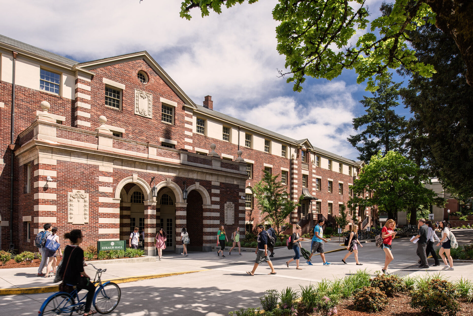University of Oregon Historic Straub Hall | image 1
